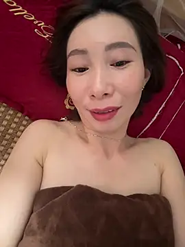 Chat XXX ao vivo de Adela-222
