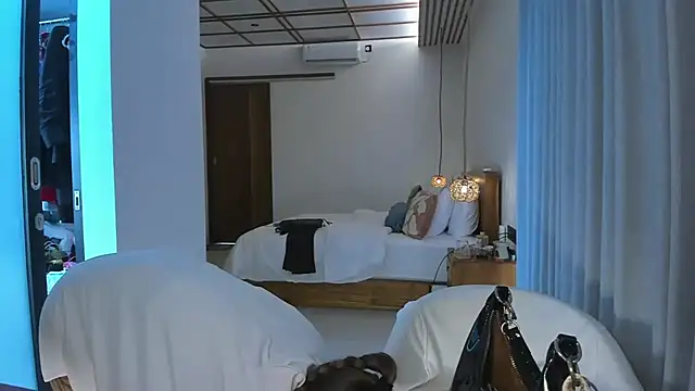Živý XXX chat holy_khloe