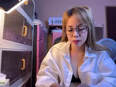 Онлайн чат XXX LilyxGray