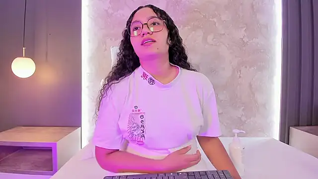 alysson_moon_ 现场XXX聊天