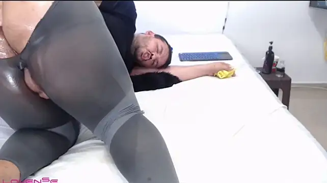 Czat XXX na żywo – denny_scobar