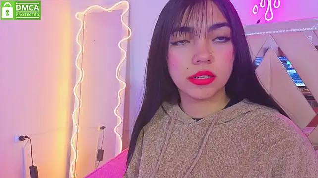 VALENBLOOM_TAY's Live XXX Chat
