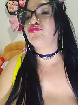 Veronica_Milf1's Live XXX Chat