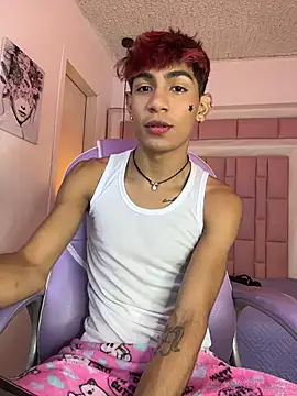 XXX chat uživo modela cherub_