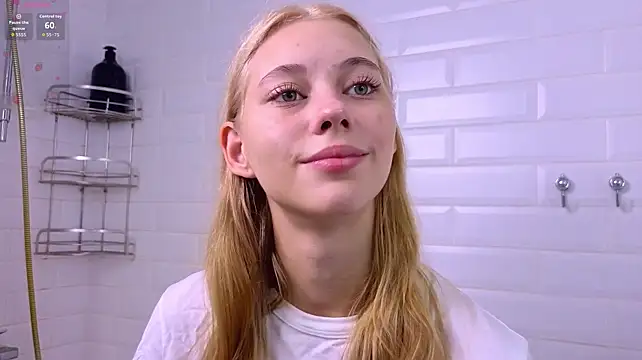 Онлайн чат XXX HarriettKitty