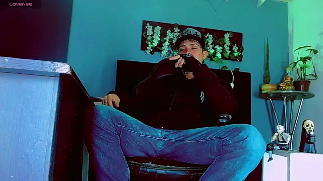 HannibalLester 现场XXX聊天