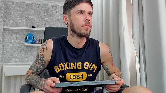 JonahShaw Chat XXX live
