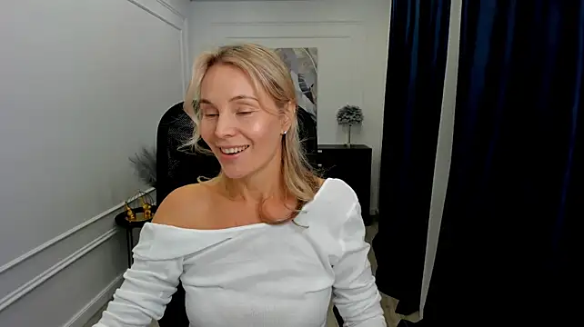Chat +18 de Sinty_Devis ao vivo