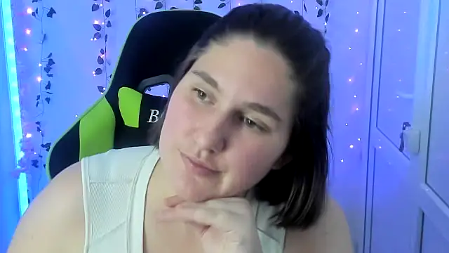 Chatroom XXX en direct de LunaVenom