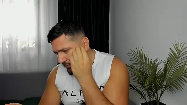 Gold_Alpha_Boy Live XXX-chat
