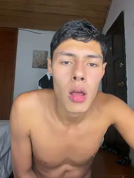 Czat XXX na żywo – Soyalejomarquez