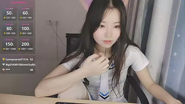 แชท XXX สดของ Luna-170