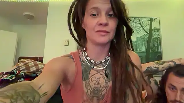 iamthemoon Chat XXX in diretta