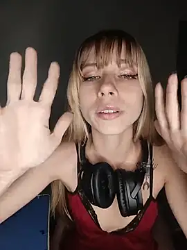 layla_mello_'s Live XXX Chat