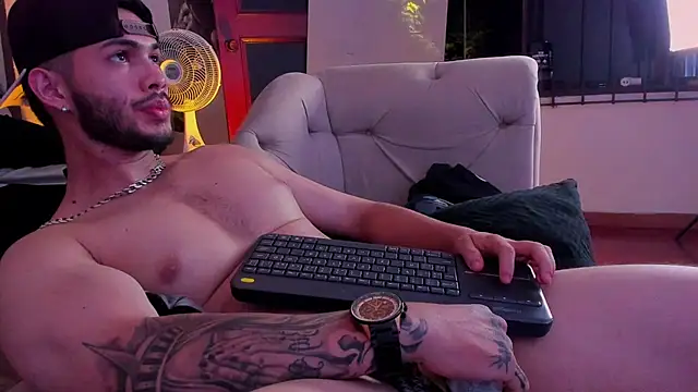 Vincentblack Live XXX Chat
