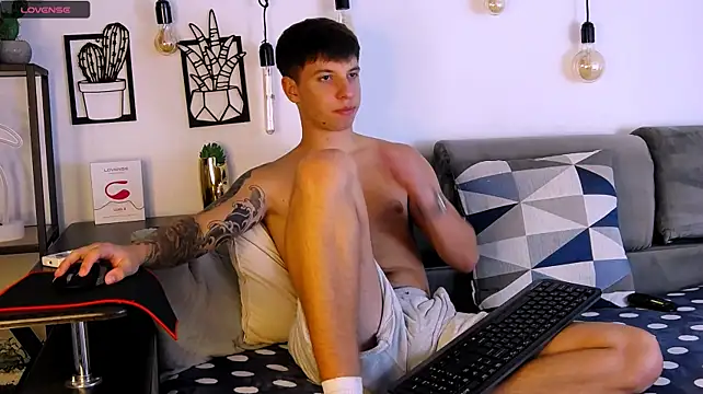 Chatroom XXX en direct de ThomasEdisonn