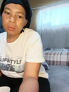 Mmatshi's Webcam Show