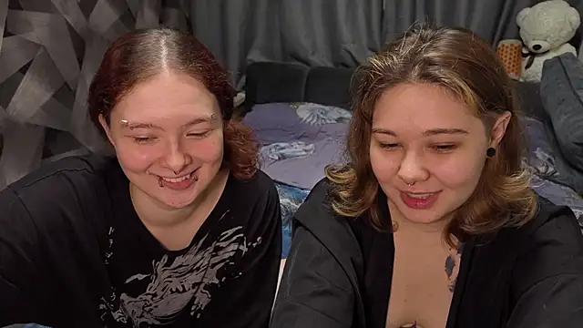 Živý XXX chat LunarCouple_