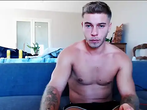 Elkafit28 live XXX chat