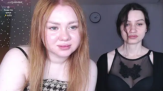 XXX chat uživo modela Koshecbka_sobachka777