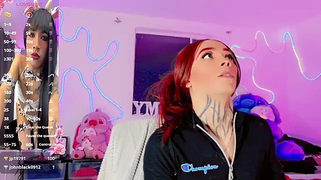 MICAELA_RANGELL_'s Live XXX Chat