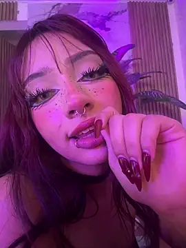 צ'אט XXX בשידור חי של Effy_Kessler