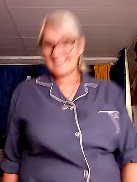 irinamaux Chat XXX in diretta