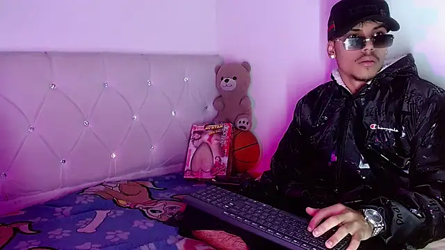Angel_foxc13 现场XXX聊天
