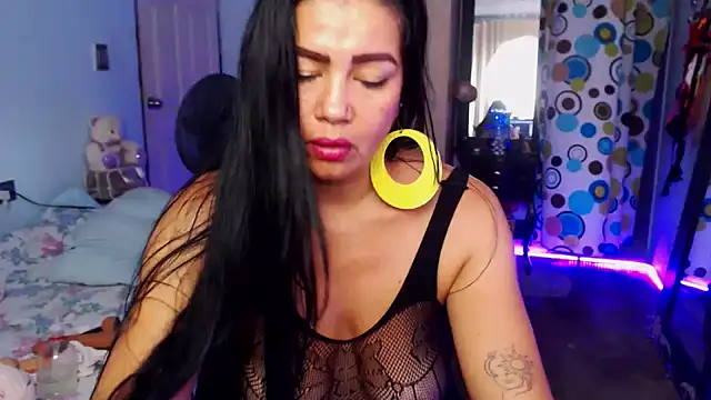 RUBII-ADAMS' Live XXX Chat