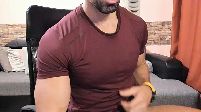 Chatroom XXX en direct de HotHunkTrainer
