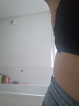 lasexycoquine59's Webcam Show