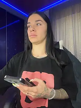 Chatroom XXX en direct de Queen_of_pain