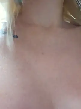 MILFBARBY Live XXX-Chat