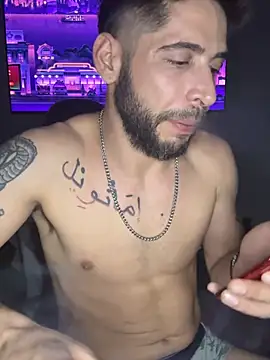 Ed0219's Live XXX Chat