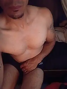 Myhornypll webkamerás műsora