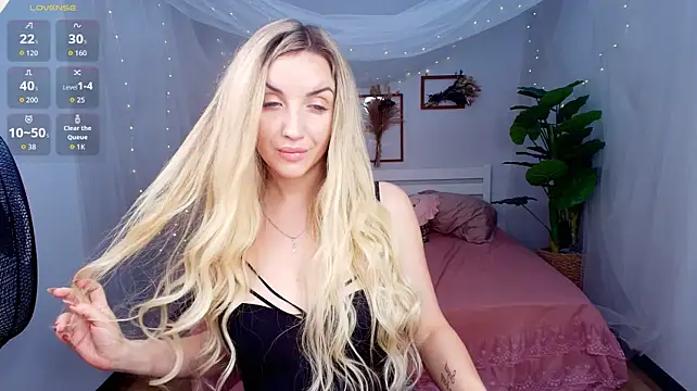 White_F0x's Live XXX Chat