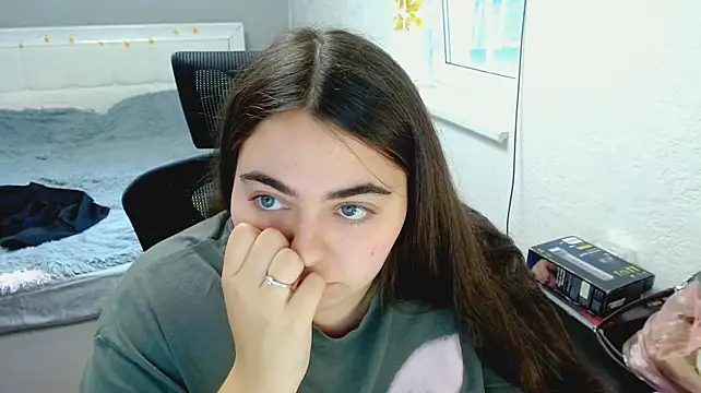 kitsune_8's Live XXX Chat