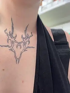 XXX chat uživo modela IceMur