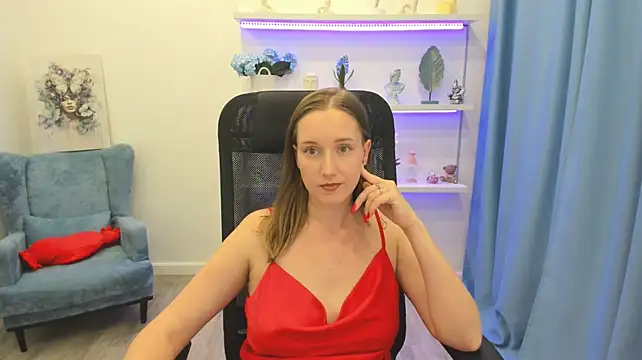 CaseyTerini's Live XXX Chat
