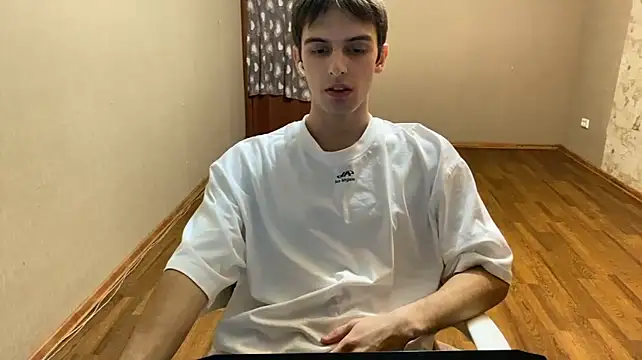 Chat +18 de joshnovaqw ao vivo