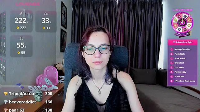 Chatroom XXX en direct de MiniLysii