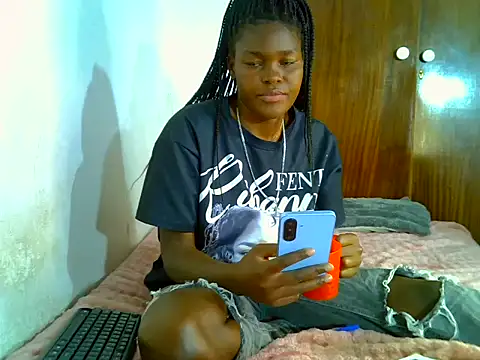 VirginPrincess06's Live XXX Chat