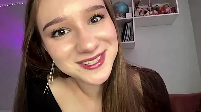 XXX chat uživo modela DonetteAlaya