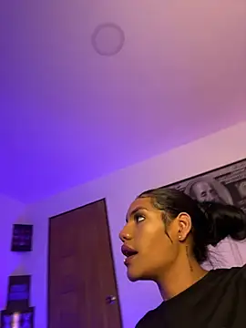 Victoria14_'s Live XXX Chat