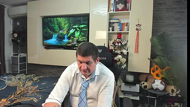SpartacusDaddy48 Chat XXX live