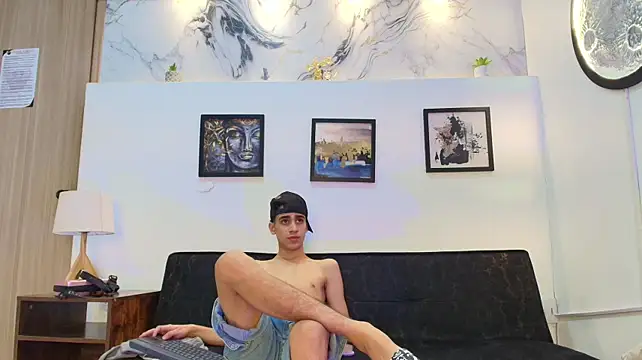 Chatroom XXX en direct de GOLDEN_BOSS