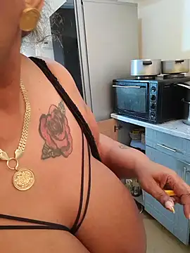 MONSTERTITS44DDD's Live XXX Chat