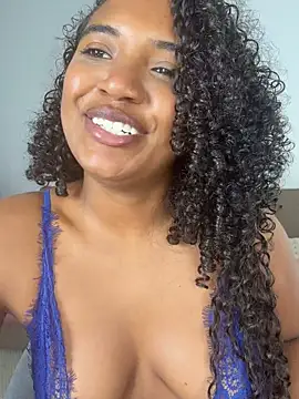 MilaTeenX's Webcam Show
