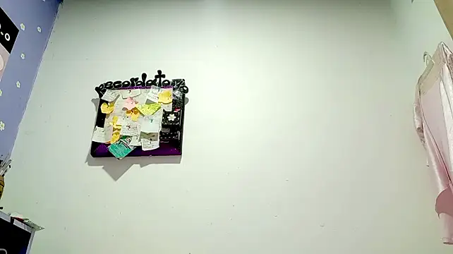 PetiteIvoryQueen19 现场XXX聊天