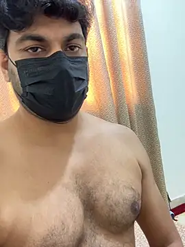 Hot_Boy8677 现场XXX聊天